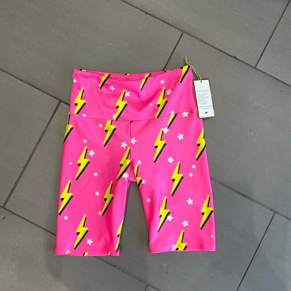 goldsheep biker short - new w/tags